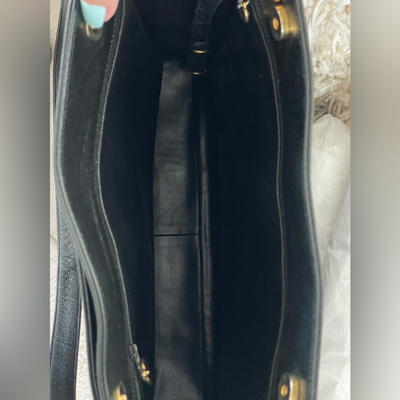 CHANEL✨24kt Gold✨Caviar Shoulder bag✨Shopper Hobo bag⭐️Vintage 91’~94’⭐️🔥COA🔥 - Picture 10 of 14